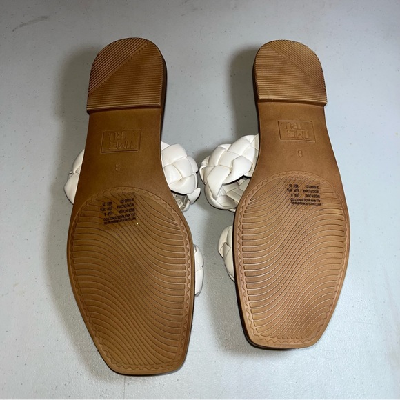 Time And Tru Women's Ivory Slip On Sandals Size 8 brand new memory foam - Picture 3 of 6